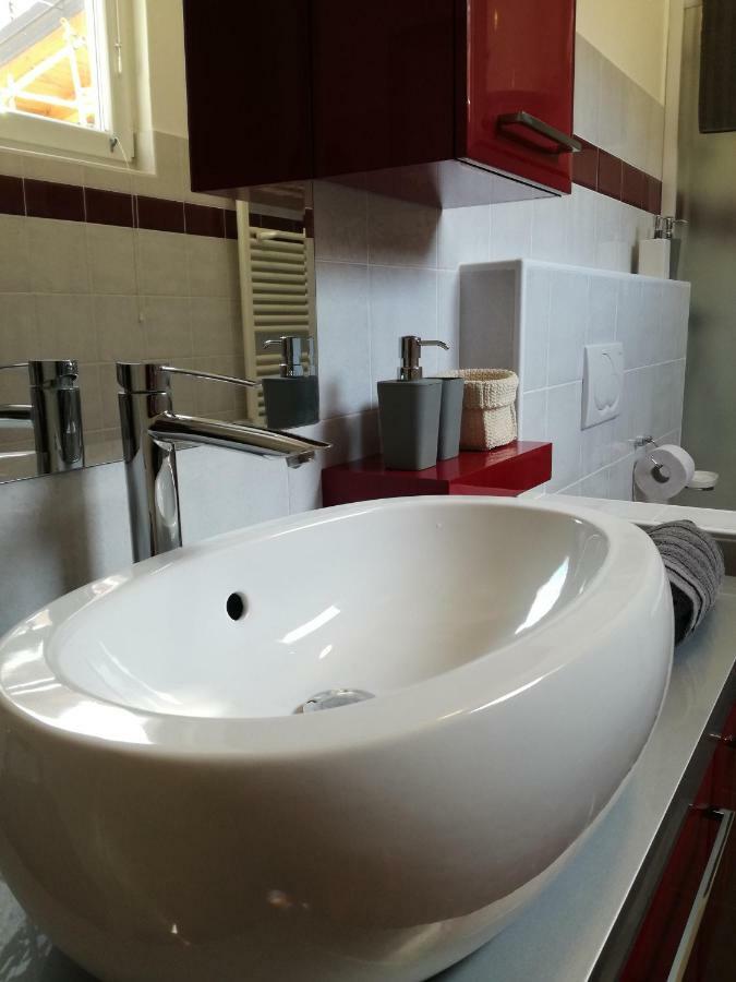 Costa Lunga Apartment โคเปร์ ภายนอก รูปภาพ